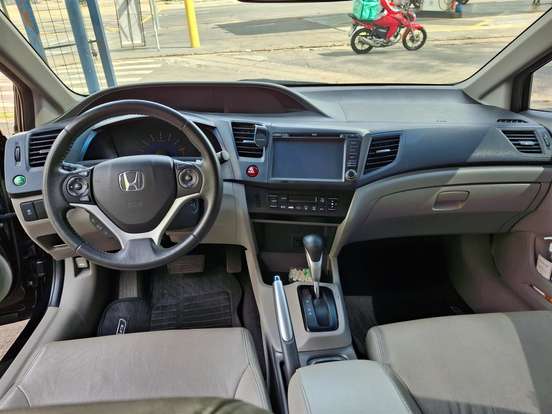 HONDA-CIVIC-2015