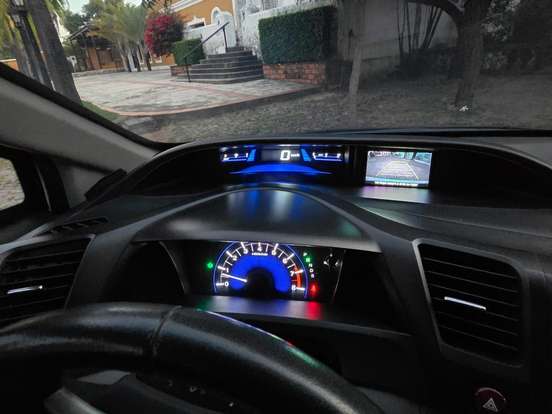 HONDA-CIVIC-2015
