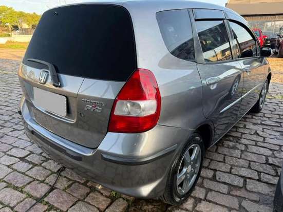 HONDA-FIT-2007