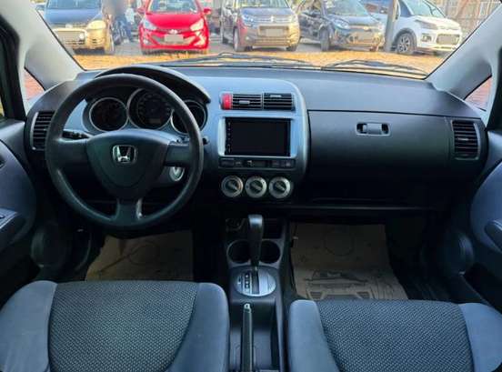 HONDA-FIT-2007