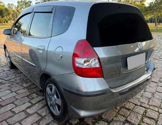 HONDA-FIT-2007