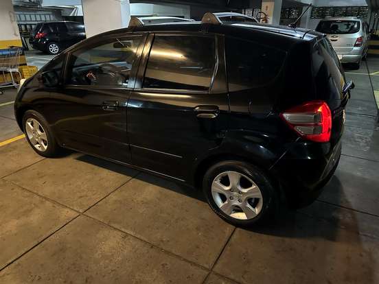 HONDA-FIT-2011