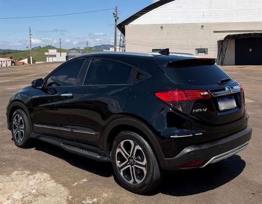 HONDA-HR-V-2015