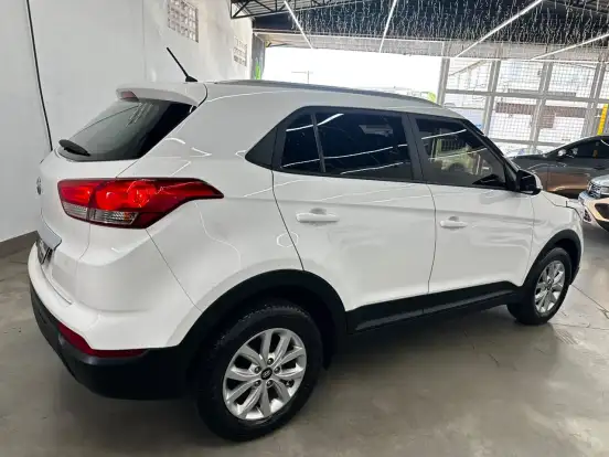 HYUNDAI-CRETA-2024