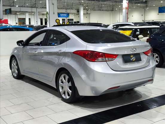 HYUNDAI-ELANTRA-1.8 GLS 16V GASOLINA 4P AUTOMÁTICO HYUNDAI-ELANTRA-2012