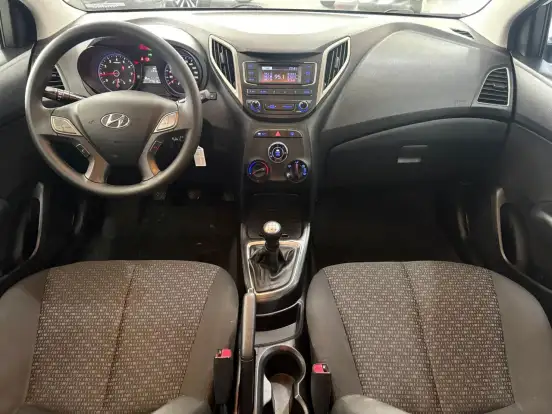 HYUNDAI-HB20-1.0 COMFORT 12V FLEX 4P MANUAL HYUNDAI-HB20-2018