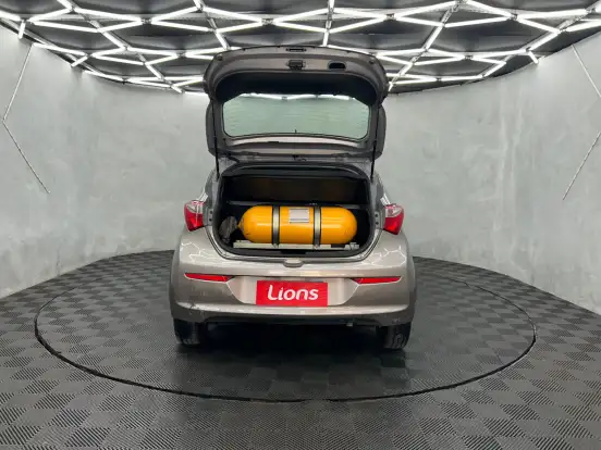HYUNDAI-HB20-2018