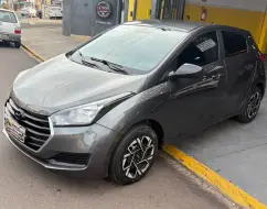 HYUNDAI HB20 1.0 COMFORT PLUS 12V FLEX 4P MANUAL HYUNDAI HB20 1.0 COMFORT PLUS 12V FLEX 4P MANUAL