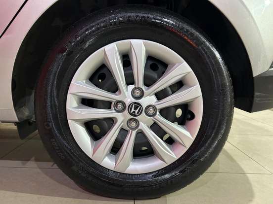 HYUNDAI-HB20-2022