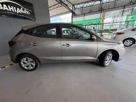 HYUNDAI-HB20-2024