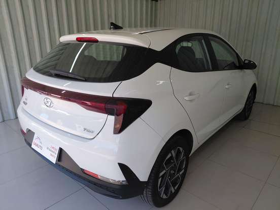 HYUNDAI-HB20-2023