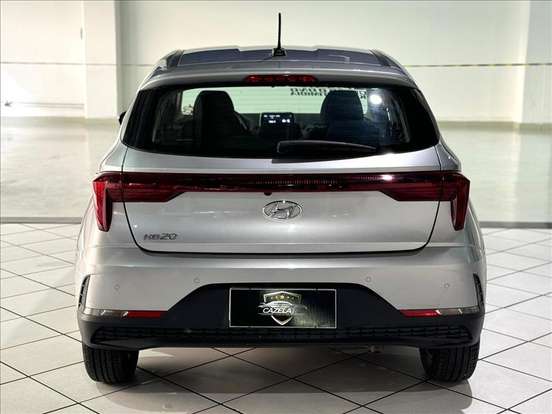 HYUNDAI-HB20-2022