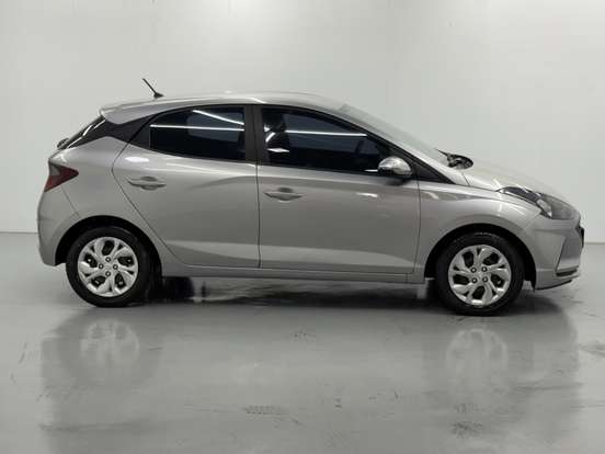 HYUNDAI-HB20-2021