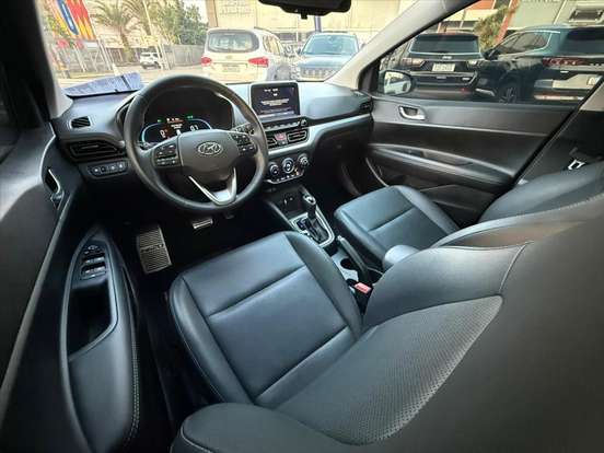 HYUNDAI-HB20-1.0 TGDI FLEX PLATINUM AUTOMÁTICO HYUNDAI-HB20-2025
