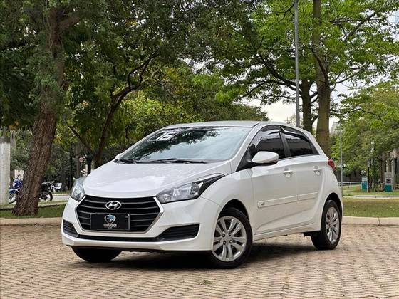 HYUNDAI HB20 1.6 COMFORT PLUS 16V FLEX 4P MANUAL