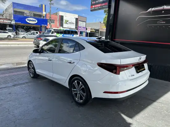 HYUNDAI-HB20S-2025