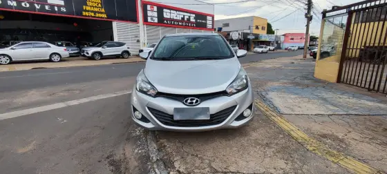 HYUNDAI HB20S 1.6 COMFORT STYLE 16V FLEX 4P MANUAL