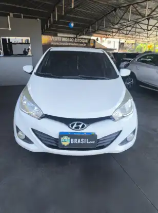 HYUNDAI-HB20S-2015