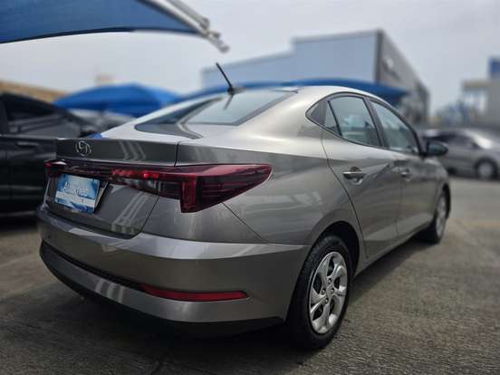 HYUNDAI-HB20S-1.0 12V FLEX COMFORT PLUS MANUAL HYUNDAI-HB20S-2024