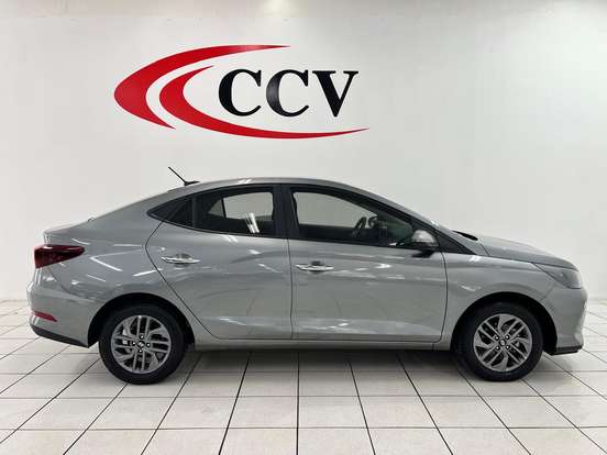 HYUNDAI-HB20S-2025