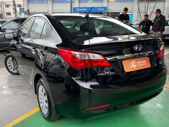 HYUNDAI-HB20S-2014