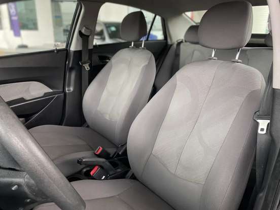 HYUNDAI-HB20S-2014