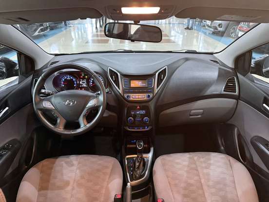 HYUNDAI-HB20S-2016