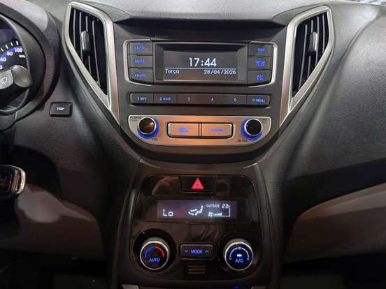 HYUNDAI-HB20S-2016