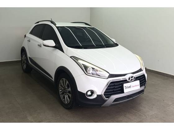 HYUNDAI HB20X 1.6 16V PREMIUM FLEX 4P AUTOMÁTICO