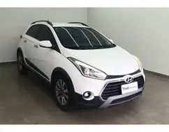 HYUNDAI HB20X 1.6 16V PREMIUM FLEX 4P AUTOMÁTICO HYUNDAI HB20X 1.6 16V PREMIUM FLEX 4P AUTOMÁTICO