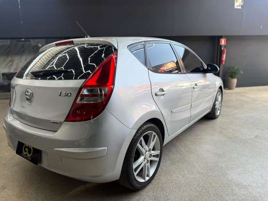 HYUNDAI-I30-2.0 MPFI GLS 16V GASOLINA 4P AUTOMÁTICO HYUNDAI-I30-2010