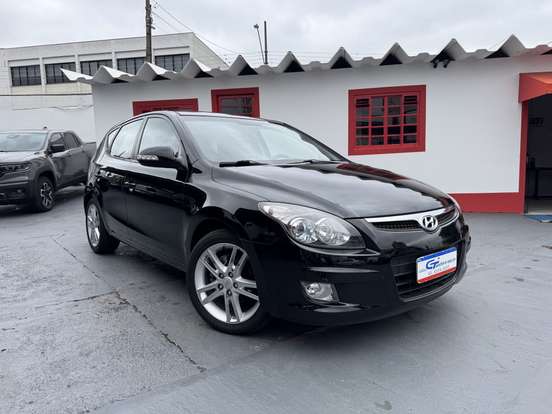 HYUNDAI-I30-2.0 MPFI GLS 16V GASOLINA 4P AUTOMÁTICO HYUNDAI-I30-2011