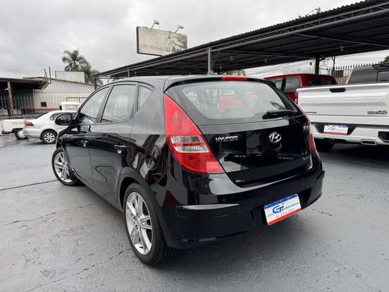 HYUNDAI-I30-2011