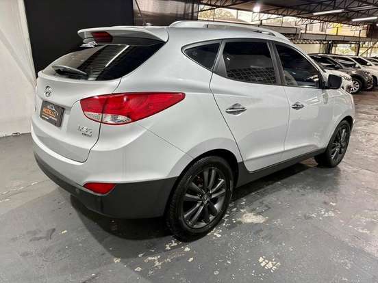 HYUNDAI-IX35-2.0 MPFI GLS 4X2 16V GASOLINA 4P AUTOMÁTICO HYUNDAI-IX35-2012