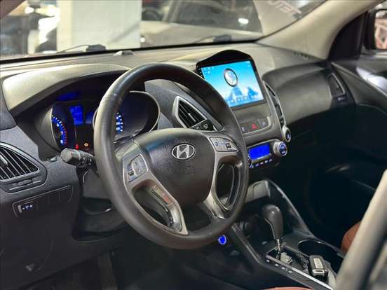HYUNDAI-IX35-2012