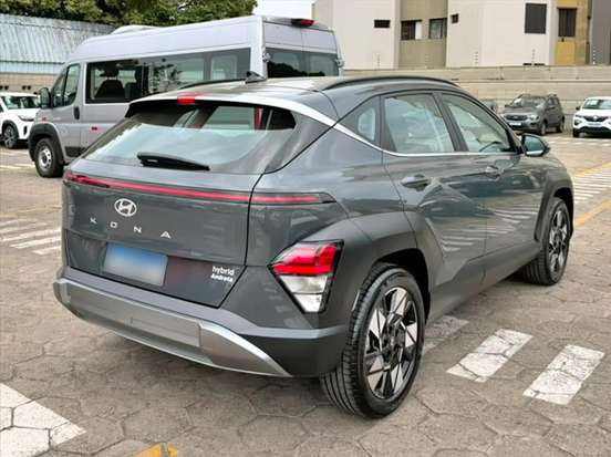 HYUNDAI-KONA-2025