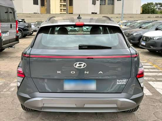 HYUNDAI-KONA-2025