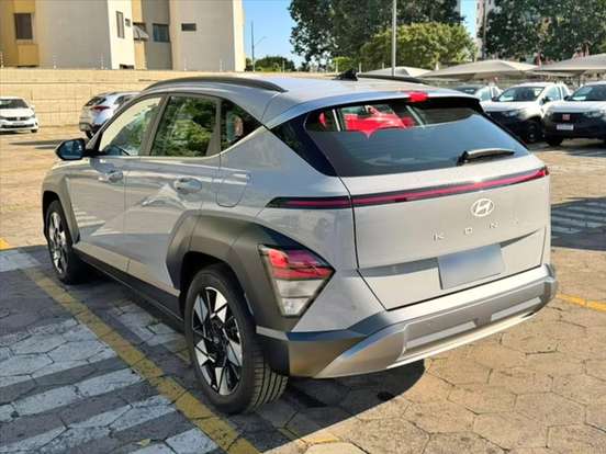 HYUNDAI-KONA-2025