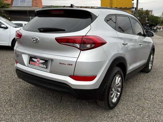 HYUNDAI-TUCSON-1.6 16V T-GDI GASOLINA GLS ECOSHIFT HYUNDAI-TUCSON-2017