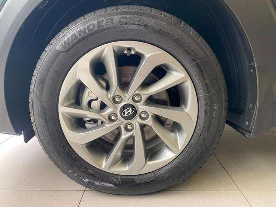 HYUNDAI-TUCSON-1.6 16V T-GDI GASOLINA GLS ECOSHIFT HYUNDAI-TUCSON-2018