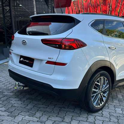 HYUNDAI-TUCSON-2024
