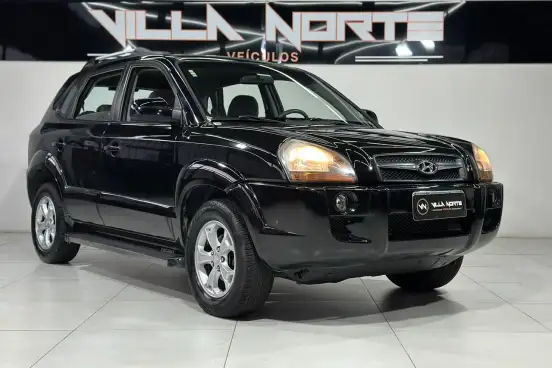 HYUNDAI-TUCSON-2012