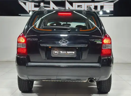 HYUNDAI-TUCSON-2012