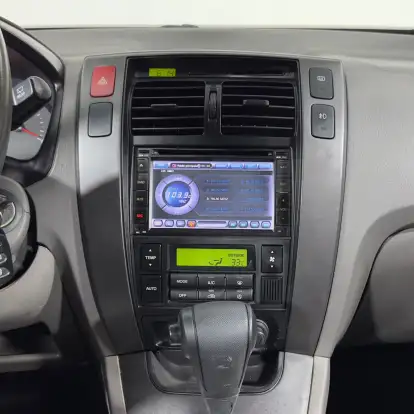 HYUNDAI-TUCSON-2012