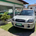 HYUNDAI TUCSON 2.0 MPFI GLS 16V 143CV 2WD GASOLINA 4P AUTOMÁTICO HYUNDAI TUCSON 2.0 MPFI GLS 16V 143CV 2WD GASOLINA 4P AUTOMÁTICO