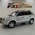 HYUNDAI TUCSON 2.0 MPFI GL 16V 142CV 2WD GASOLINA 4P MANUAL HYUNDAI TUCSON 2.0 MPFI GL 16V 142CV 2WD GASOLINA 4P MANUAL