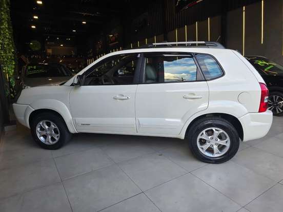 HYUNDAI-TUCSON-2.0 MPFI GLS 16V 143CV 2WD FLEX 4P AUTOMÁTICO HYUNDAI-TUCSON-2014