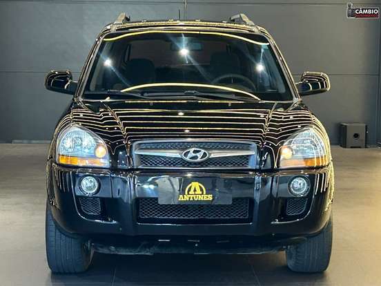 HYUNDAI-TUCSON-2011