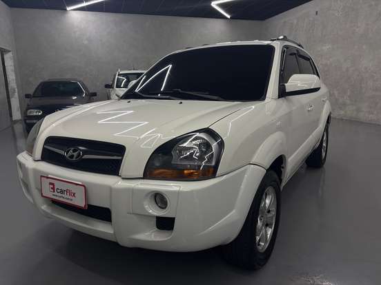 HYUNDAI-TUCSON-2.0 MPFI GLS BASE 16V 143CV 2WD FLEX 4P AUTOMÁTICO HYUNDAI-TUCSON-2015
