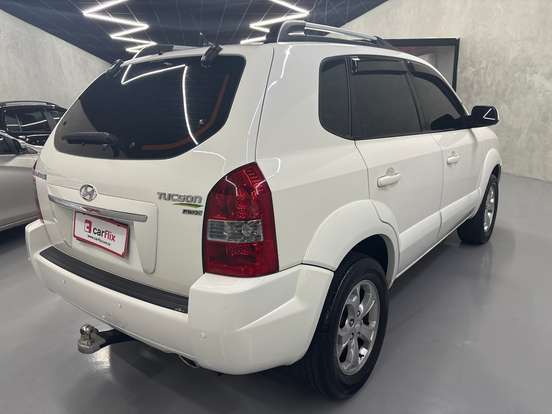 HYUNDAI-TUCSON-2015